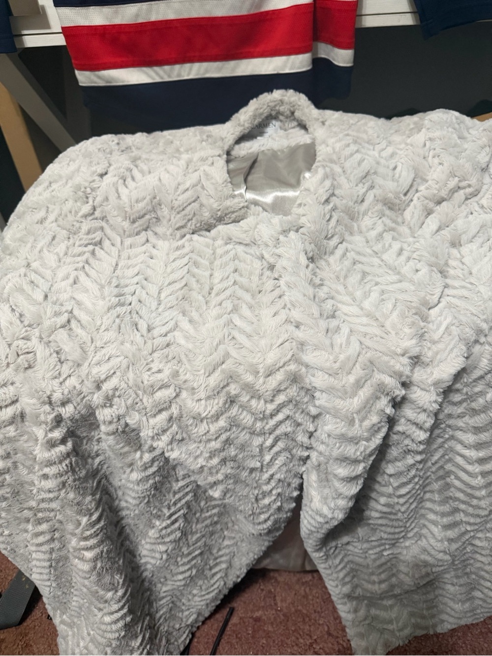 Carmen Marc Valvo Soft Light Gray Chevron Plush Cardigan